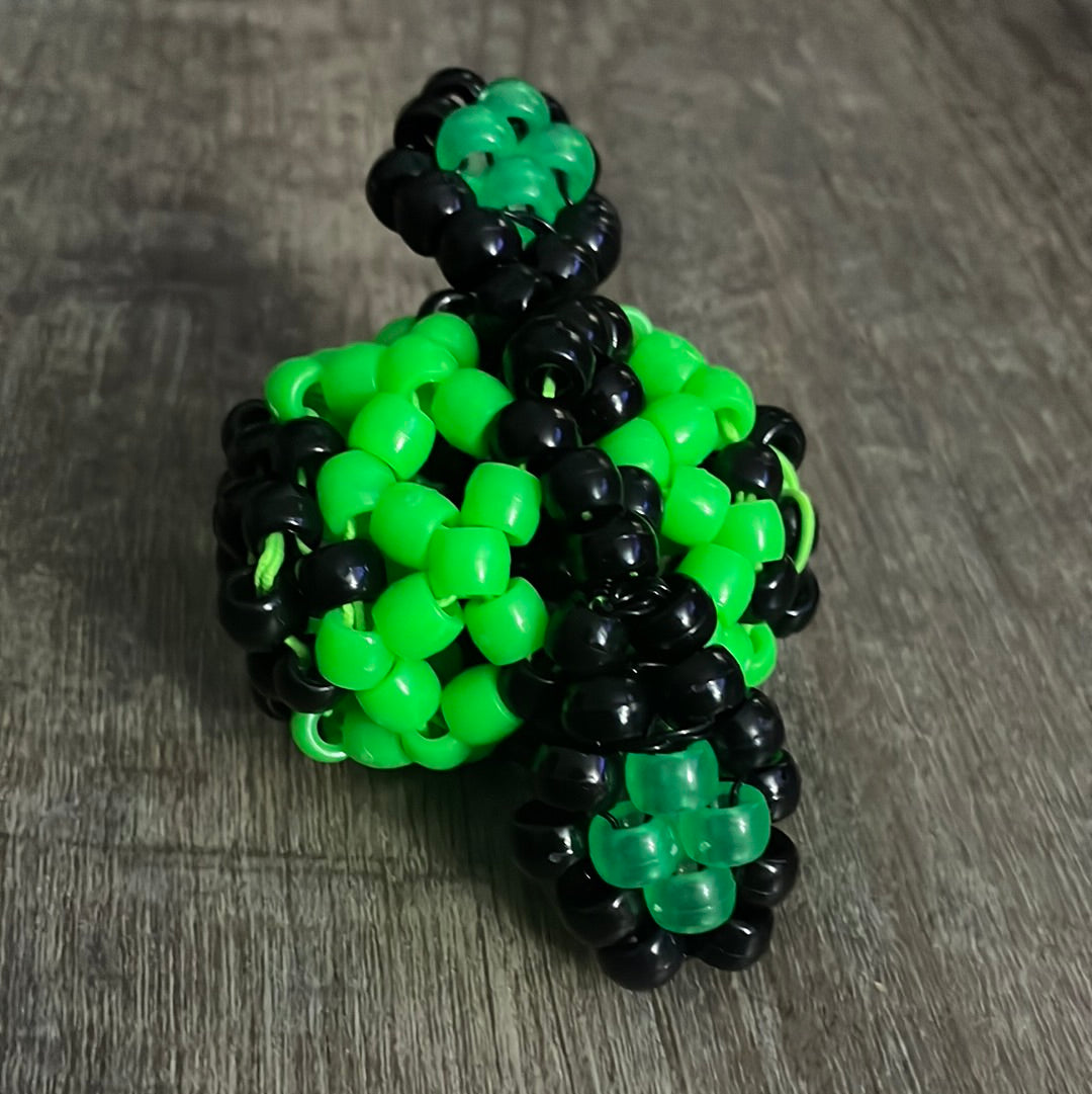 Alien inspired kandi bee